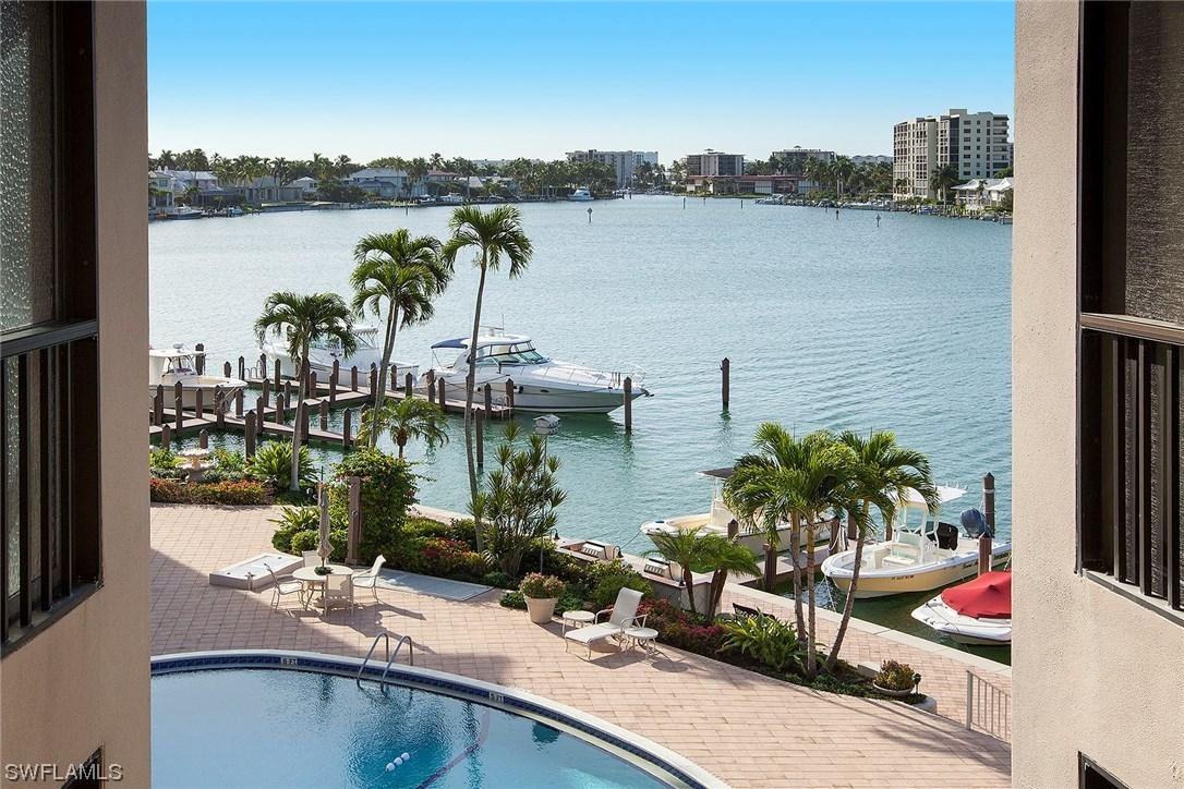 222 Harbour Dr. #307, Naples, FL 34103