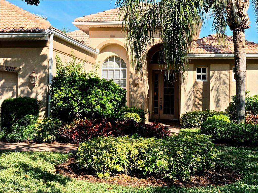6711 Crowned Eagle Ln., Naples, FL 34113