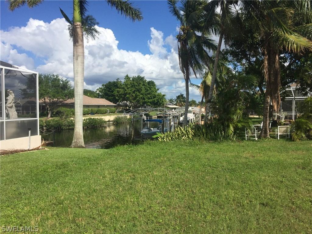 2313 SE 11th Ave., Cape Coral, FL 33990