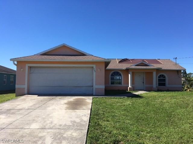 909 Alaska Ave., Lehigh Acres, FL 33971