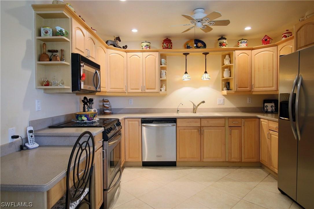 3834 SE 11th Pl. #701, Cape Coral, FL 33904