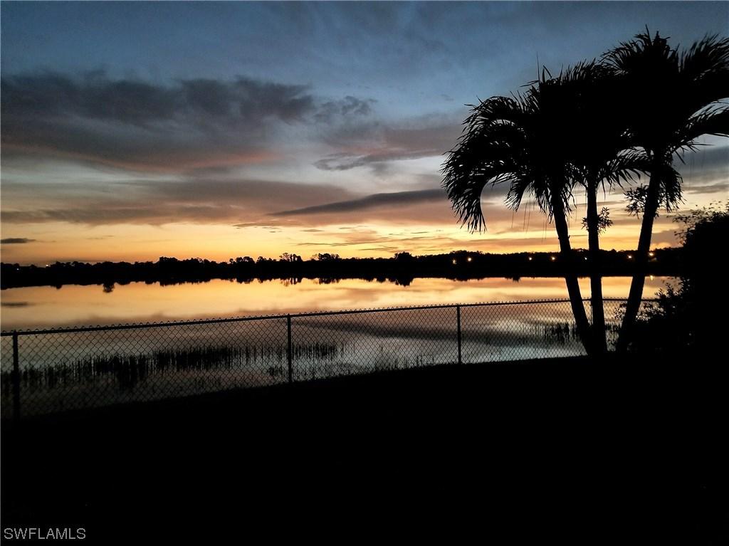 2107 Grove Dr., Naples, FL 34120