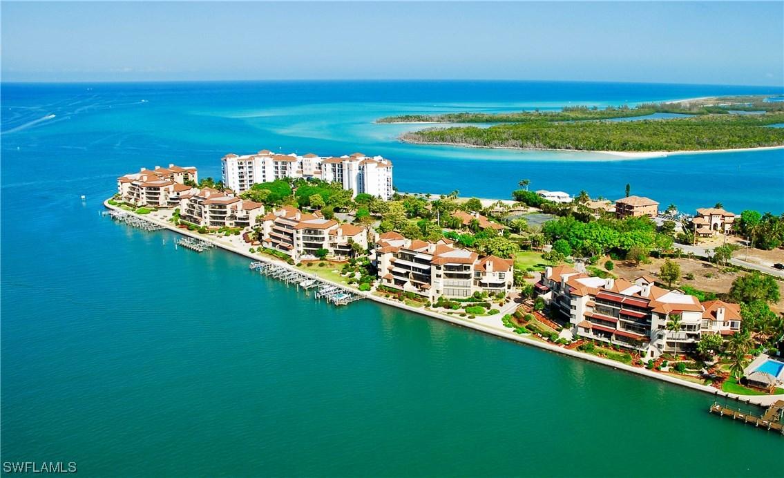 432 La Peninsula Blvd., Naples, FL 34113