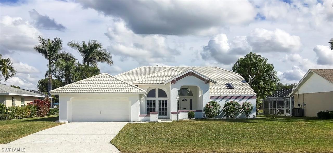 3623 SE 18th Ave., Cape Coral, FL 33904