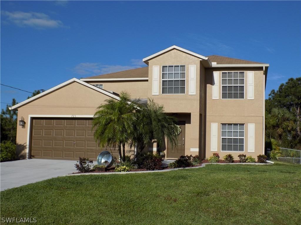 723 Fullerton Ave., Lehigh Acres, FL 33974