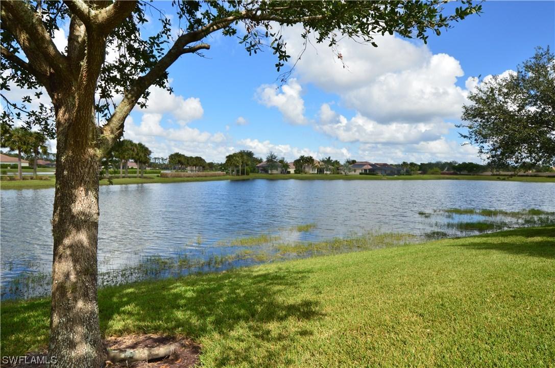 10375 Flat Stone Loop, Bonita Springs, FL 34135