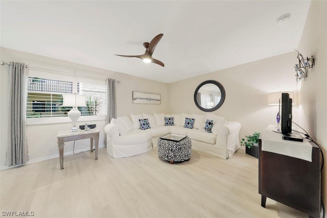 788 Park Shore Dr. #A18, Naples, FL 34103