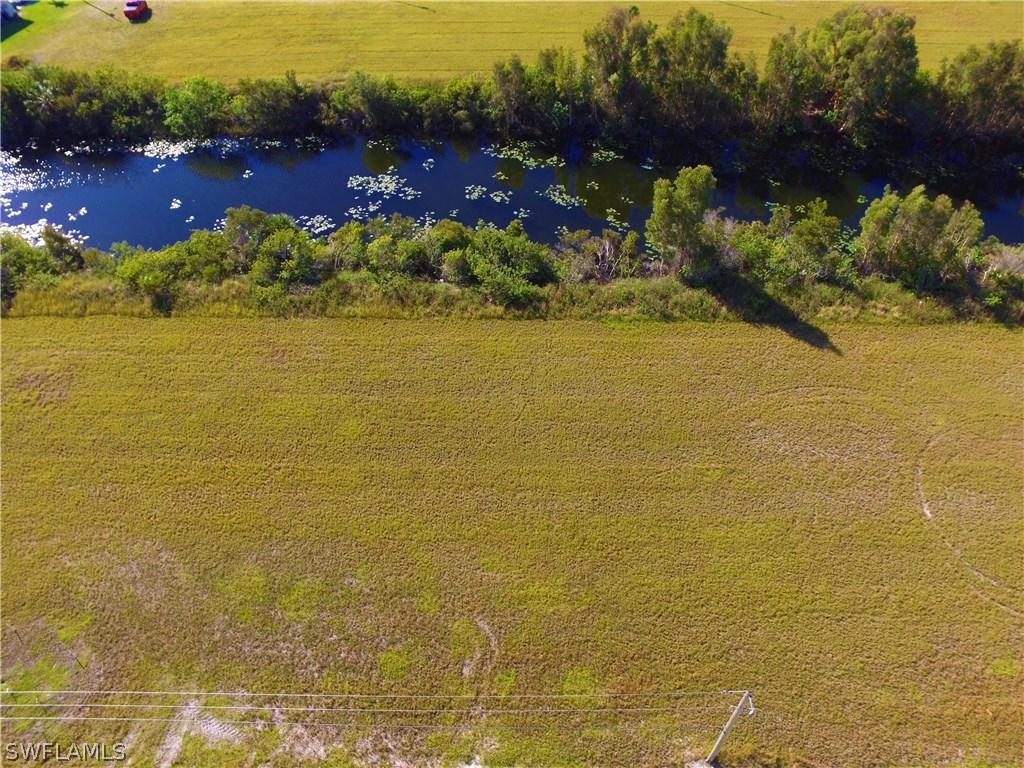 124 NE 25th Ter., Cape Coral, FL 33909