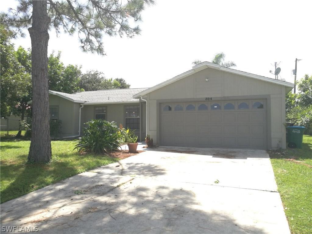 304 NW 3rd Pl., Cape Coral, FL 33993