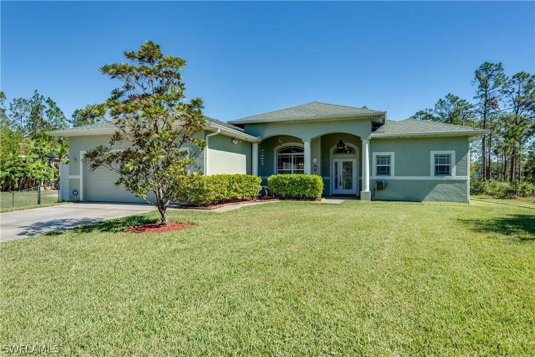 1018 Acacia Ave., Lehigh Acres, FL 33972