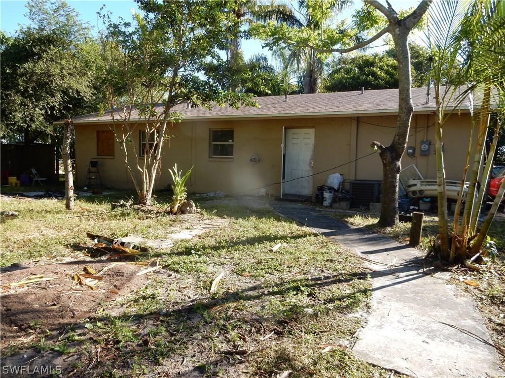 1525 Apollo Dr., Fort Myers, FL 33905