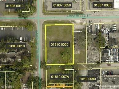 2315 Royal Palm Ave., Fort Myers, FL 33901