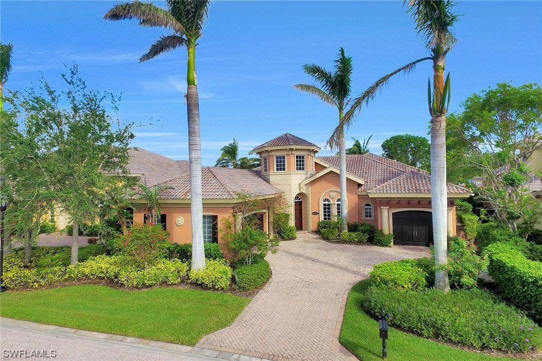 8600 Majorca Ln., Naples, FL 34114