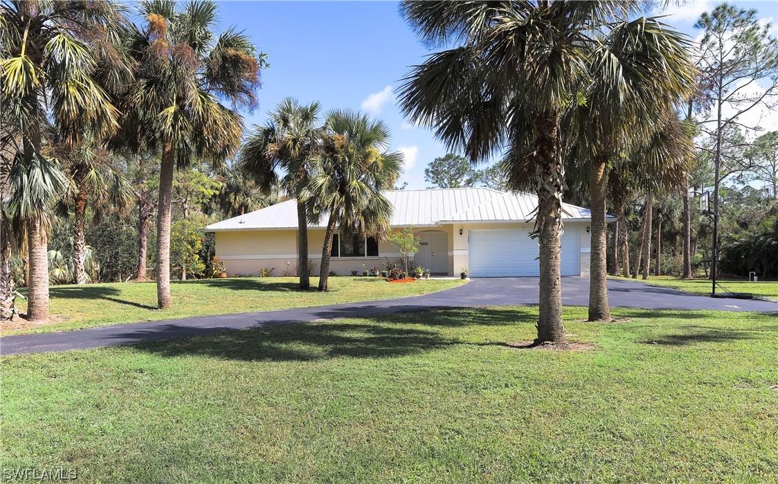 160 Wilson Blvd., Naples, FL 34117