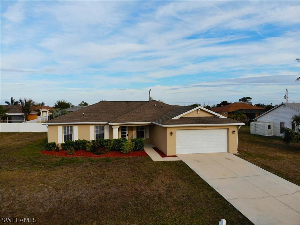1003 NW 7th Ave., Cape Coral, FL 33993