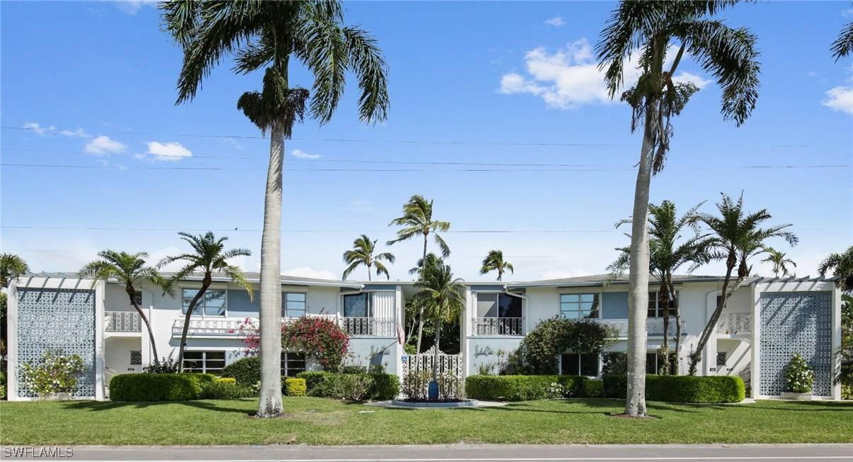 1624 Gulf Shore Blvd. #208, Naples, FL 34102