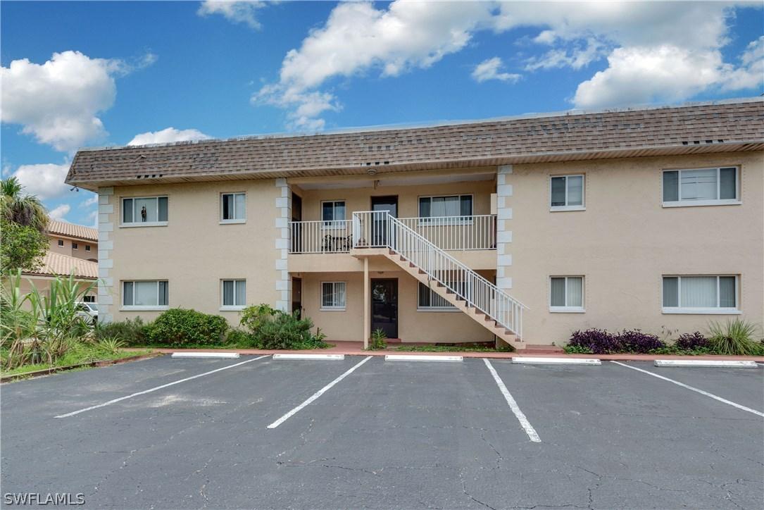 2135 Virginia Ave. #9, Fort Myers, FL 33901