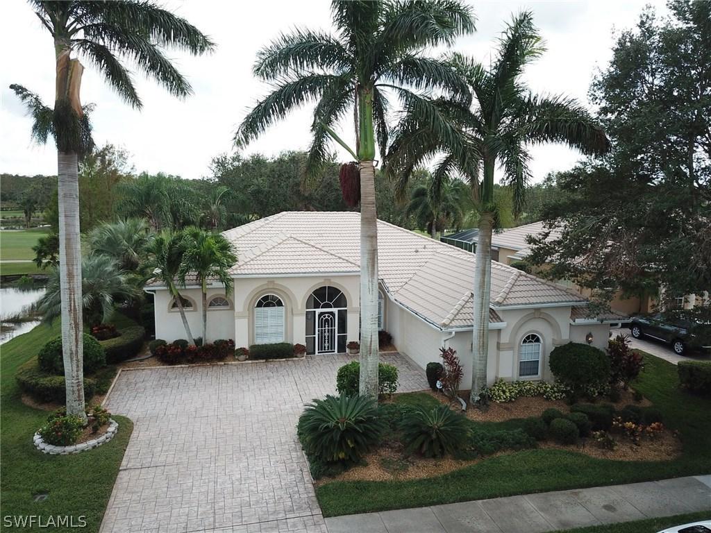 10417 Curry Palm Ln., Fort Myers, FL 33966
