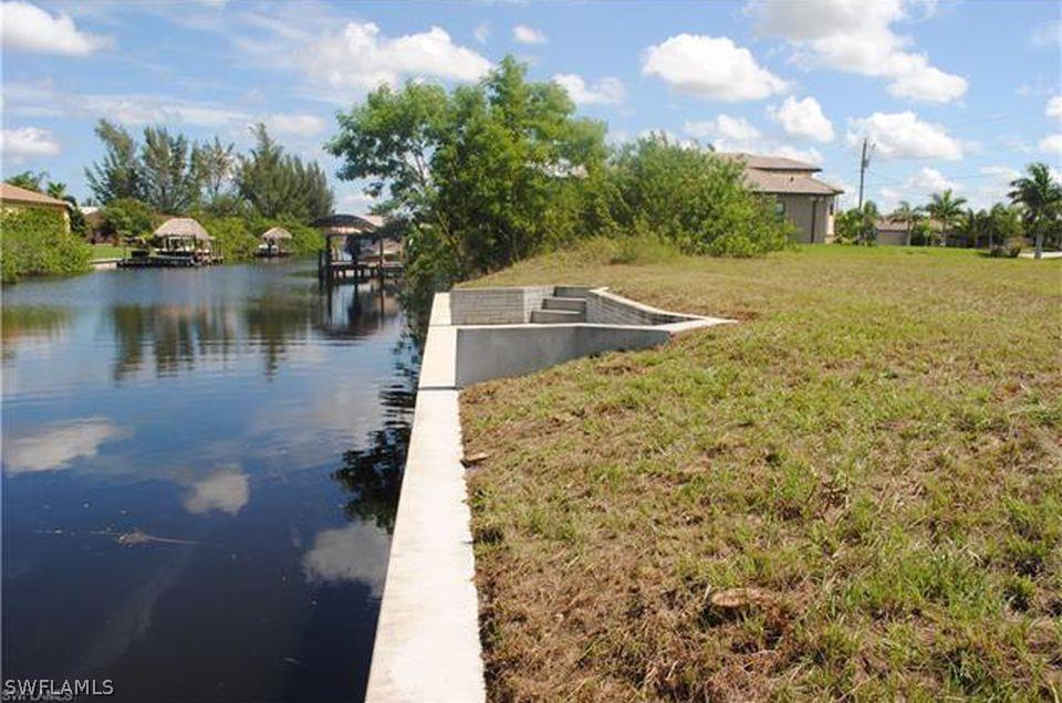 20 NW 38th Pl., Cape Coral, FL 33993