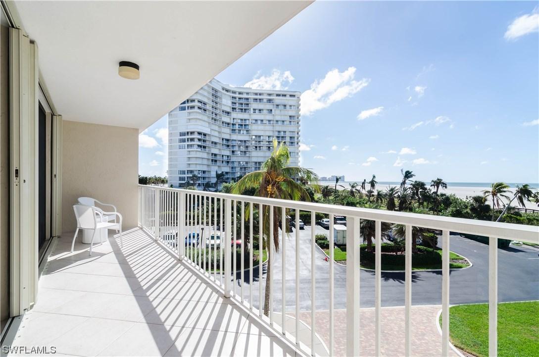 380 Seaview Ct. #305, Marco Island, FL 34145