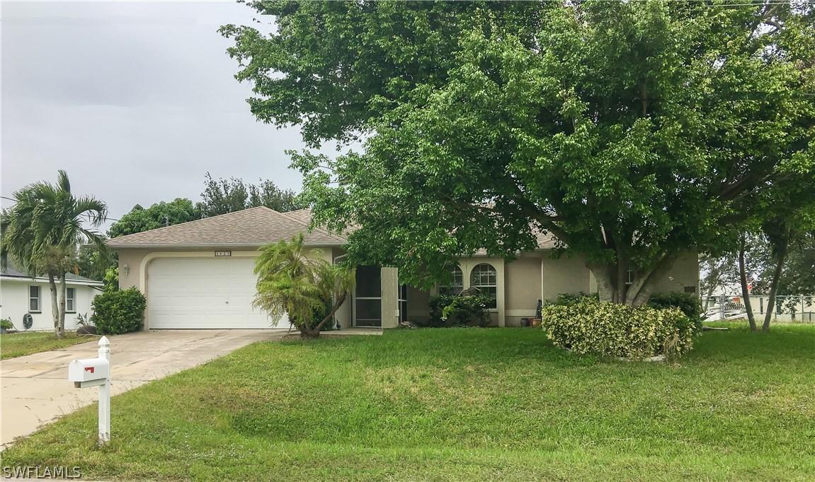 1627 SW 19th Ln., Cape Coral, FL 33991