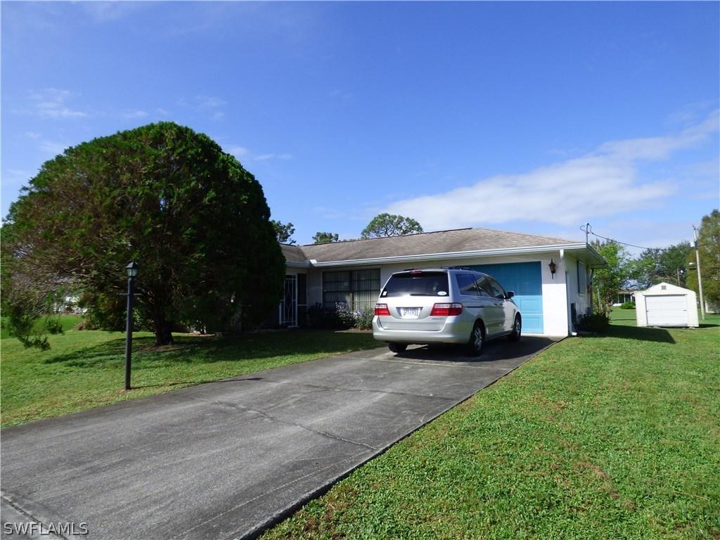 315 Ohio Rd., Lehigh Acres, FL 33936