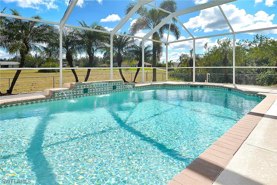 233 SW 25th Ave., Cape Coral, FL 33991
