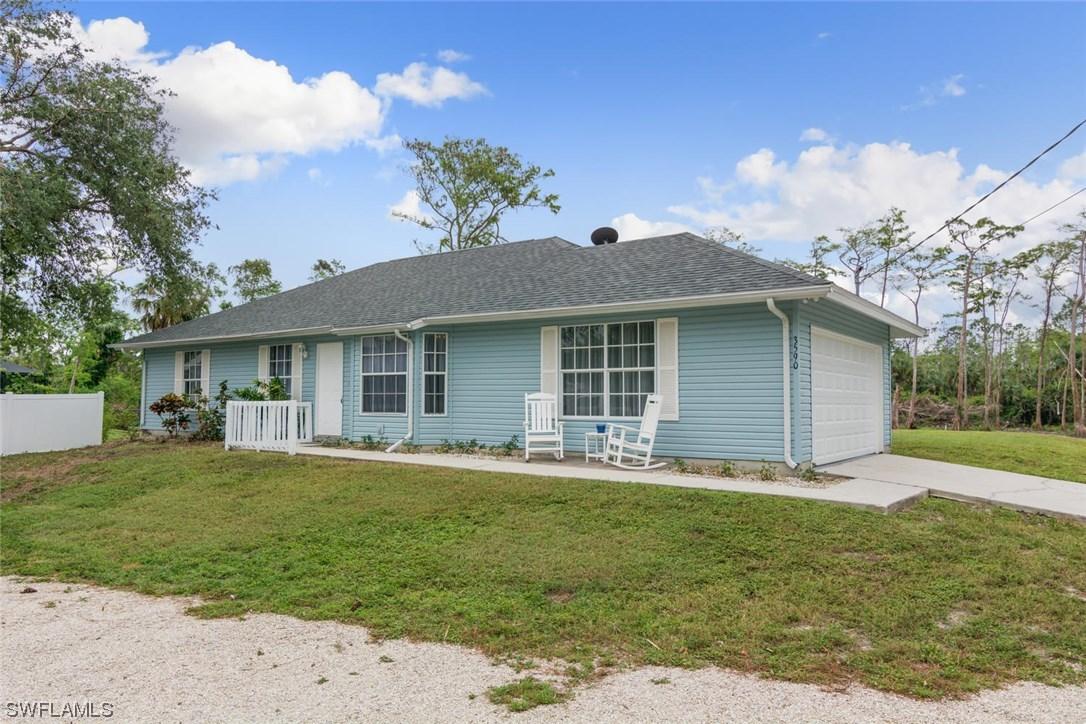 3590 White Blvd., Naples, FL 34117