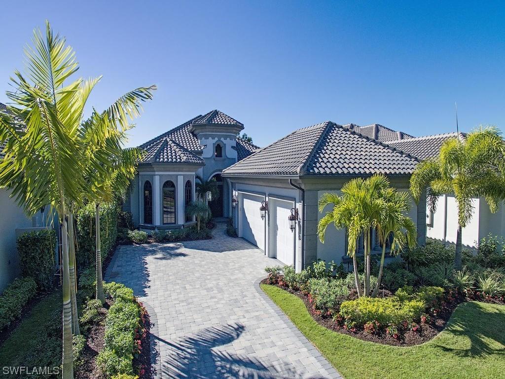 28856 Blaisdell Dr., Naples, FL 34119