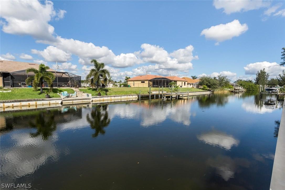 2129 SW 29th Ter., Cape Coral, FL 33914