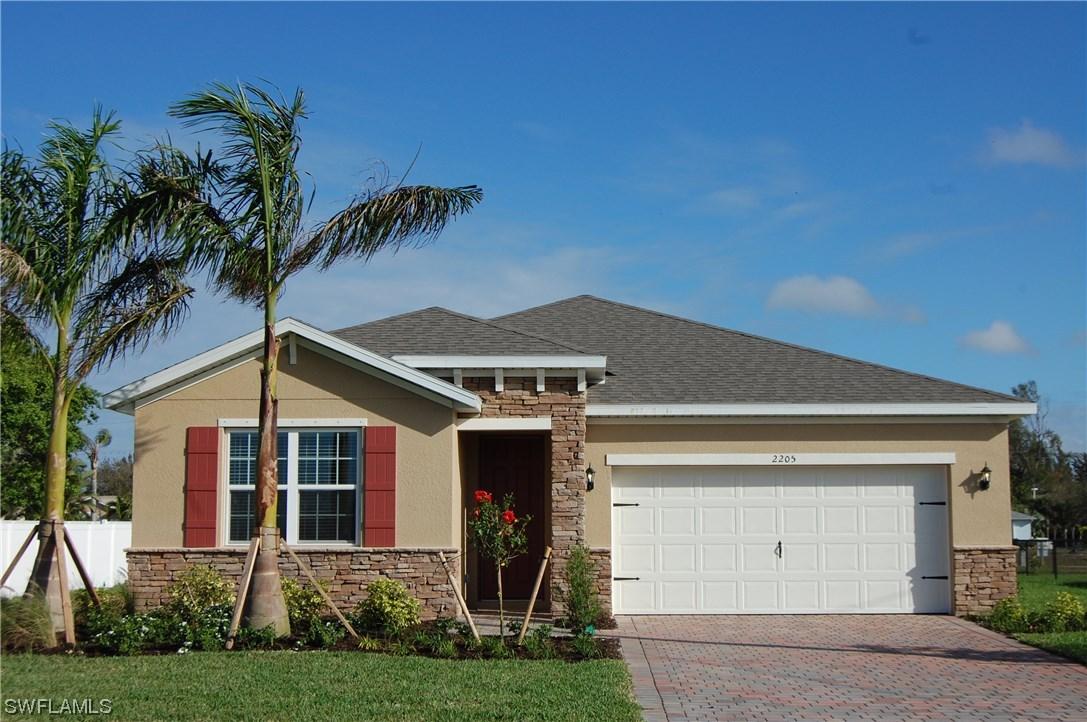 2205 SW 12th Ln., Cape Coral, FL 33991