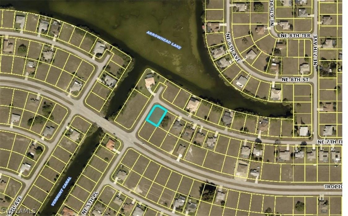 526 NE 7th Ter., Cape Coral, FL 33909