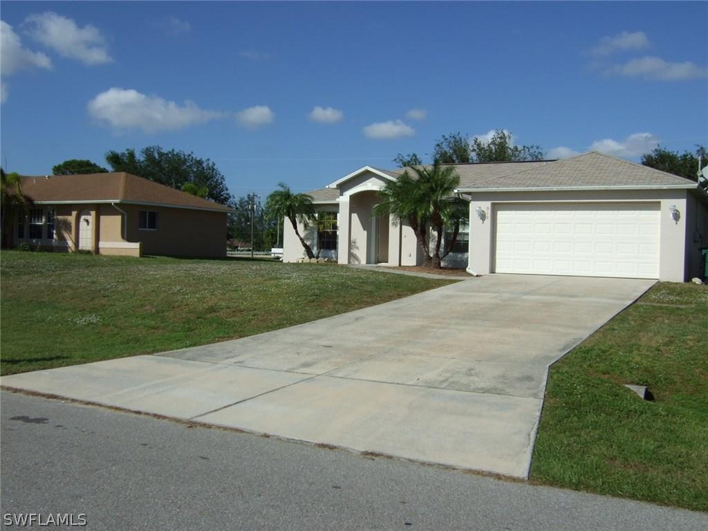 913 SW 16th Ter., Cape Coral, FL 33991
