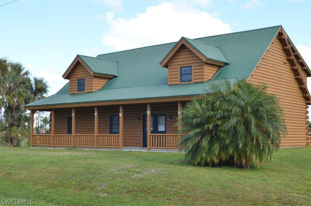 2500 Queen Dr., Lehigh Acres, FL 33971