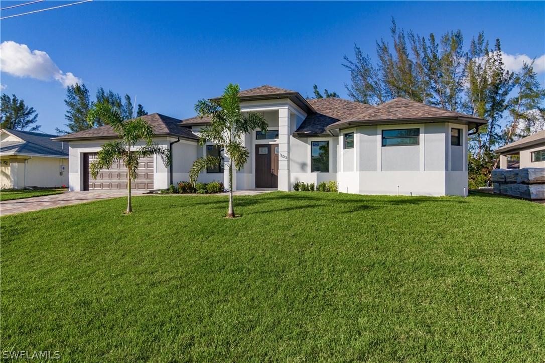 303 SE 16th St., Cape Coral, FL 33990