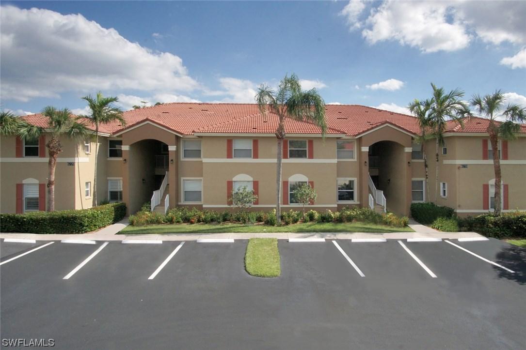 6770 Huntington Lake Cir. #103, Naples, FL 34119