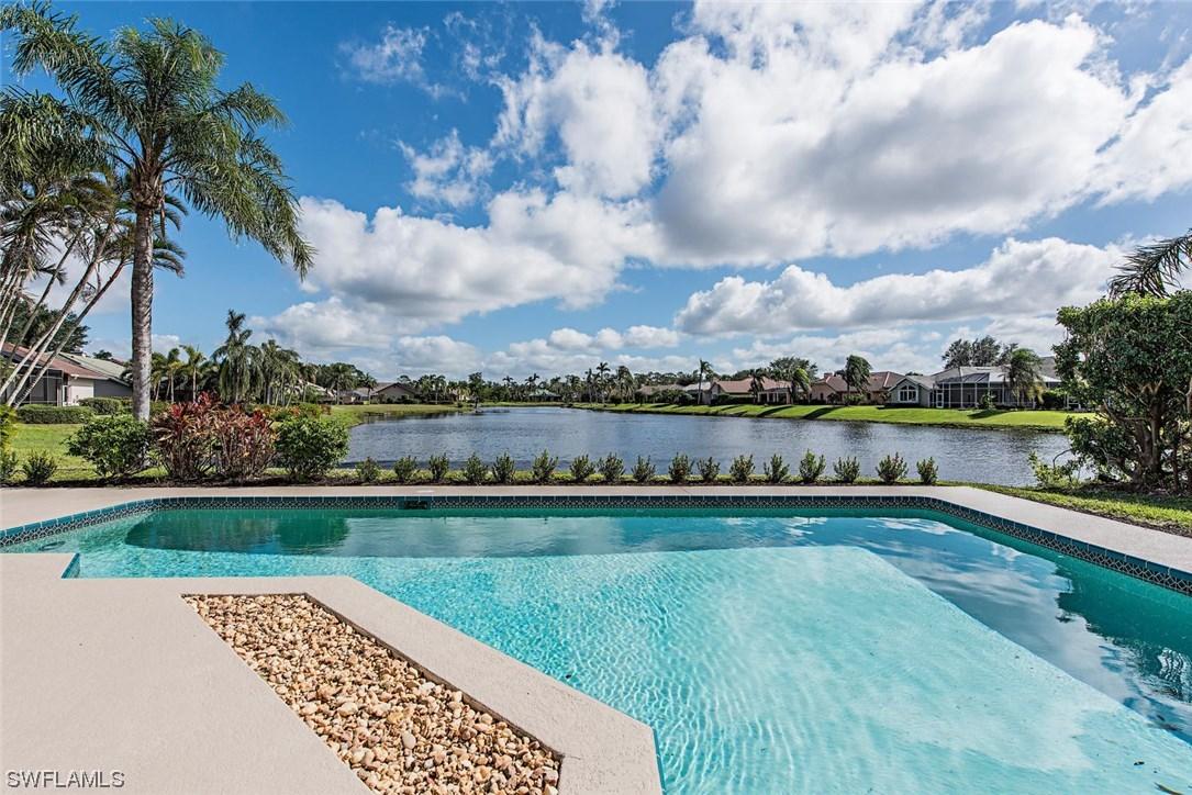 11290 Phoenix Way, Naples, FL 34119