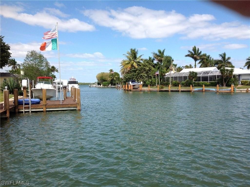 1755 Wavecrest Ct., Marco Island, FL 34145