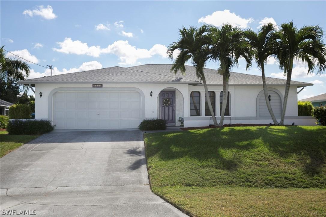 1126 SE 13th Ter., Cape Coral, FL 33990