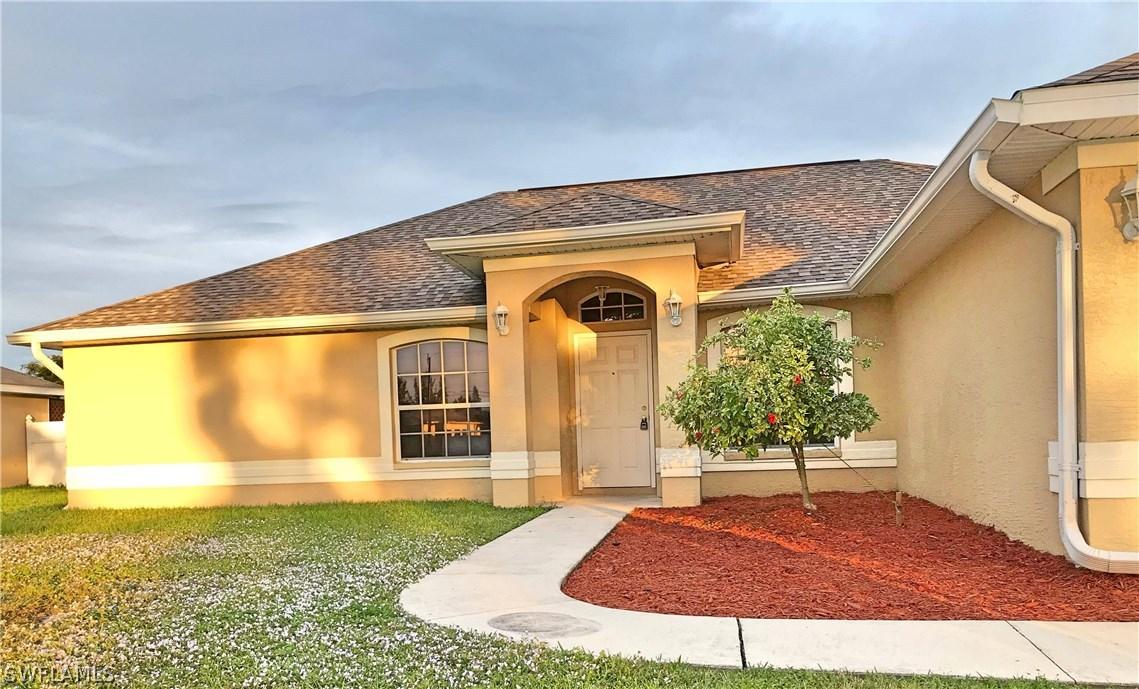 4103 SW 16th Pl., Cape Coral, FL 33914