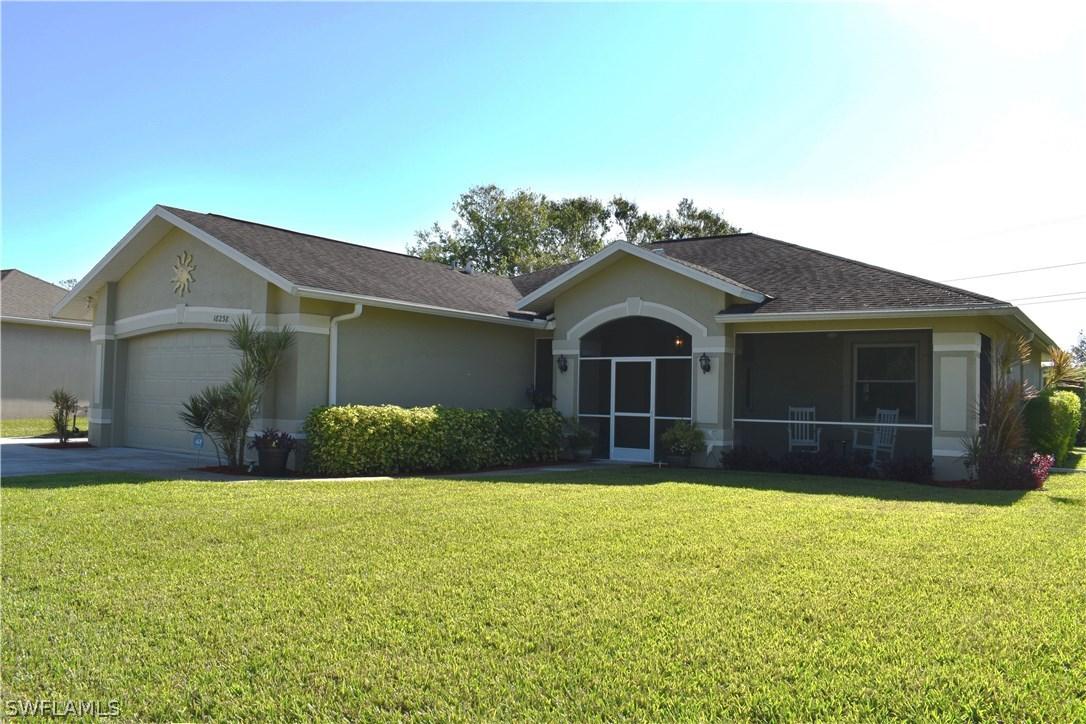 18238 Sandy Pines Cir., North Fort Myers, FL 33917