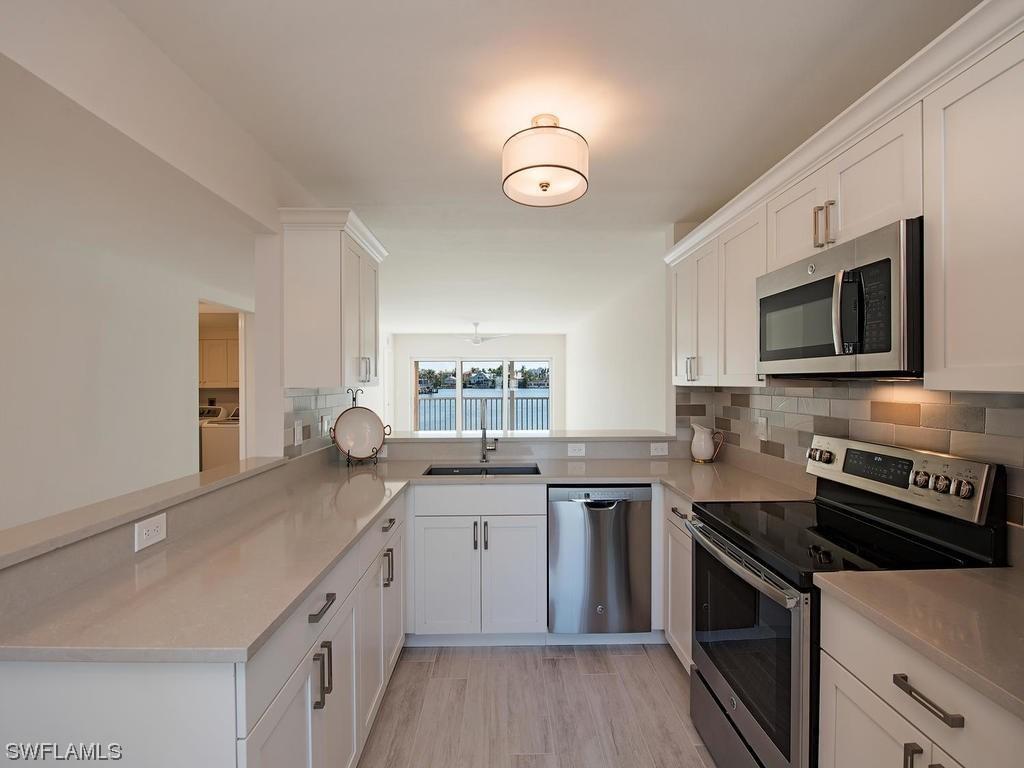 10682 Gulf Shore Dr. #C-103, Naples, FL 34108