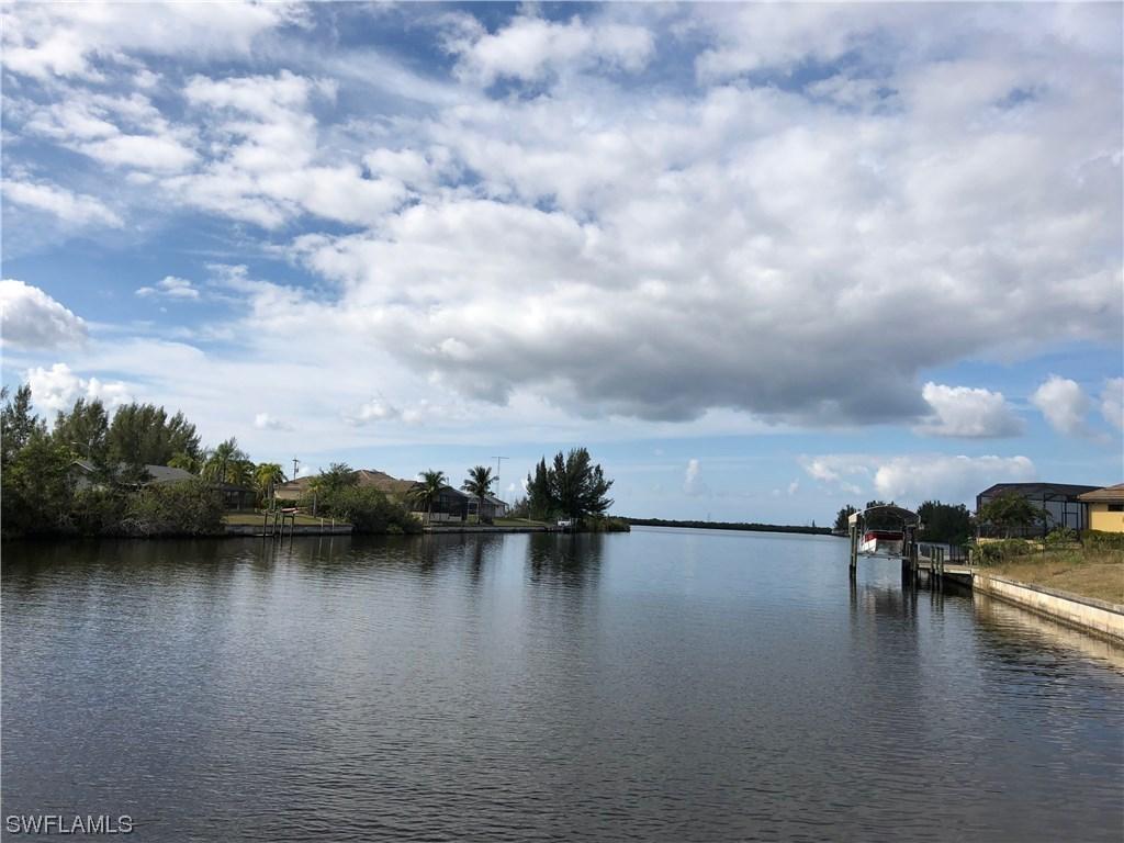 4118 NW 27th St., Cape Coral, FL 33993