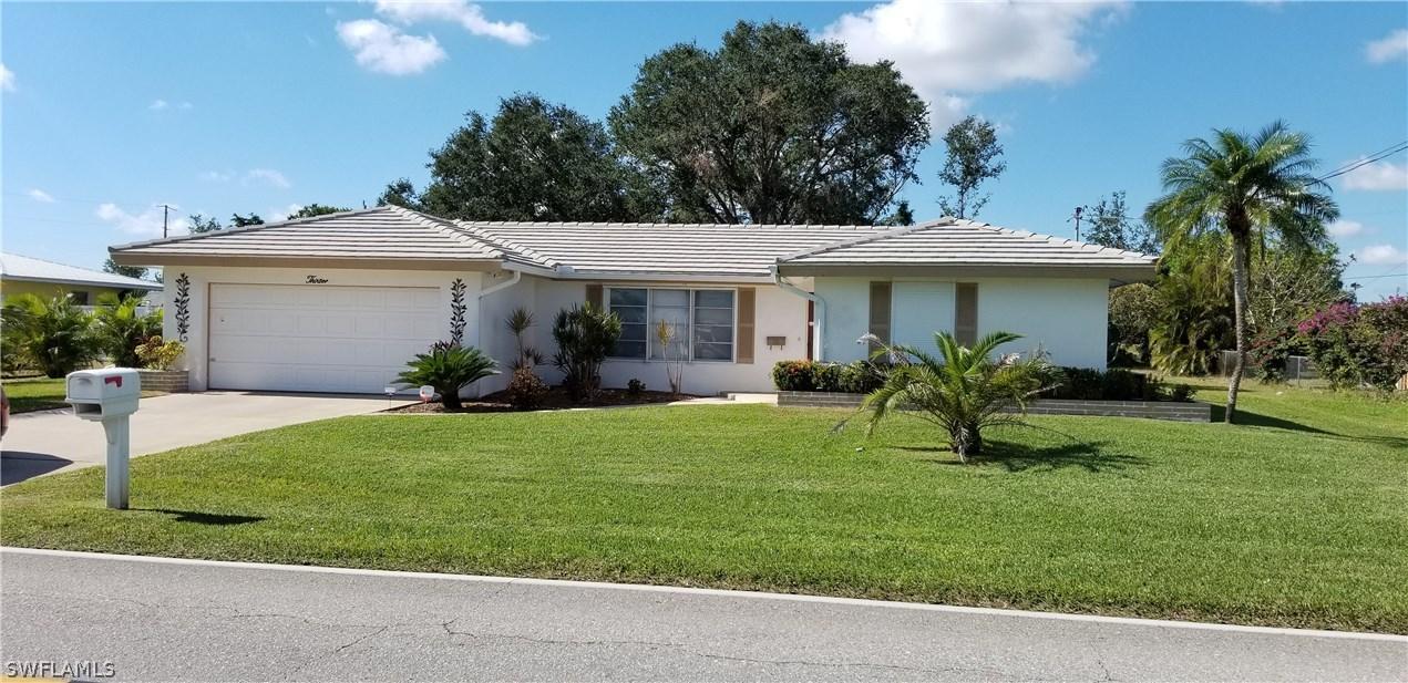 13 Richmond Ave., Lehigh Acres, FL 33936