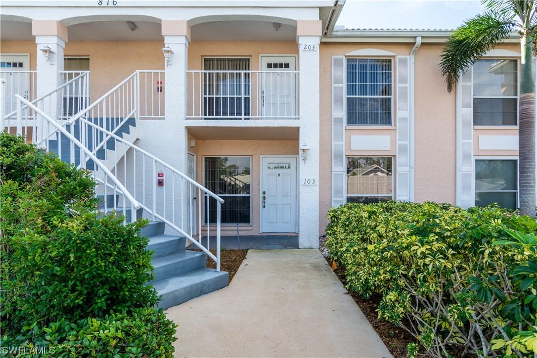 876 Gulf Pavillion Dr. #103, Naples, FL 34108