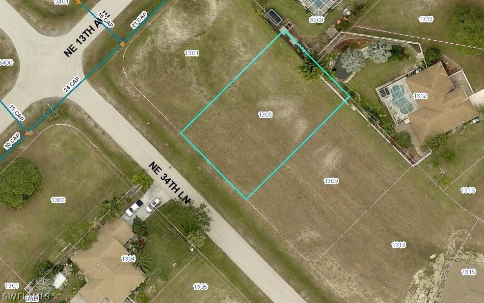 1305 NE 34th Ln., Cape Coral, FL 33909