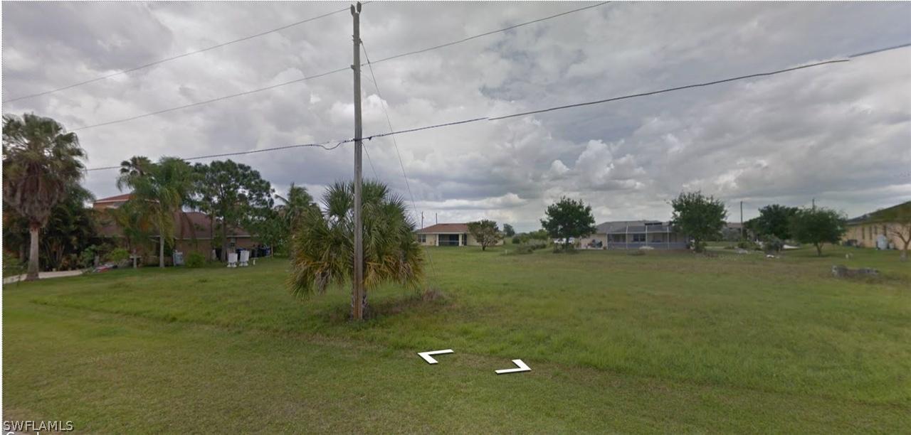 103 NW 29th Pl., Cape Coral, FL 33993