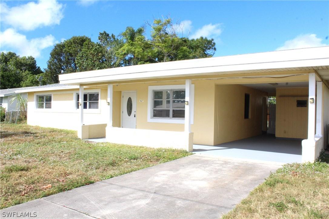 1427 NE 5th Ln., Cape Coral, FL 33909