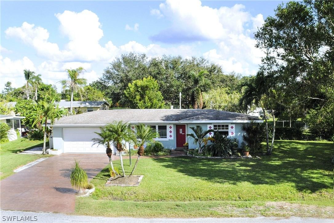 238 Oklahoma Ave., Fort Myers, FL 33905