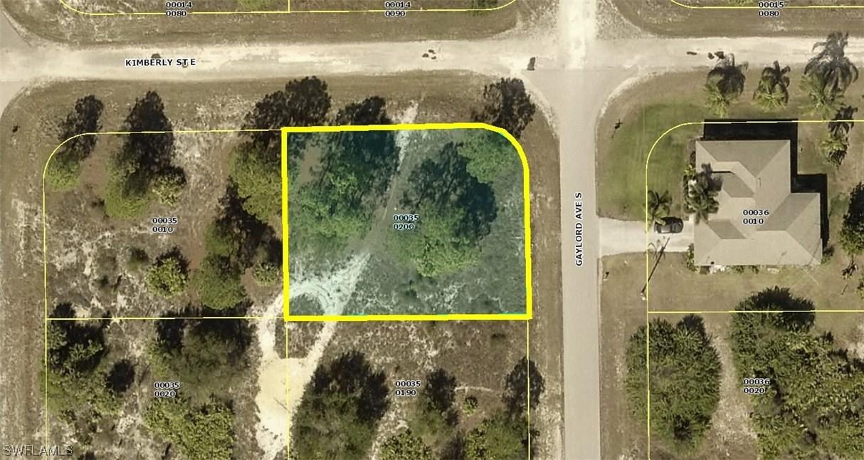 726 Gaylord Ave., Lehigh Acres, FL 33974